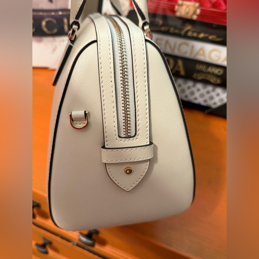 Kate Spade Madison Large Duffle Crossbody NWT - Picture 6 of 11